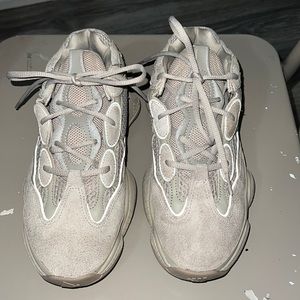 Yeezy 500 taupe light